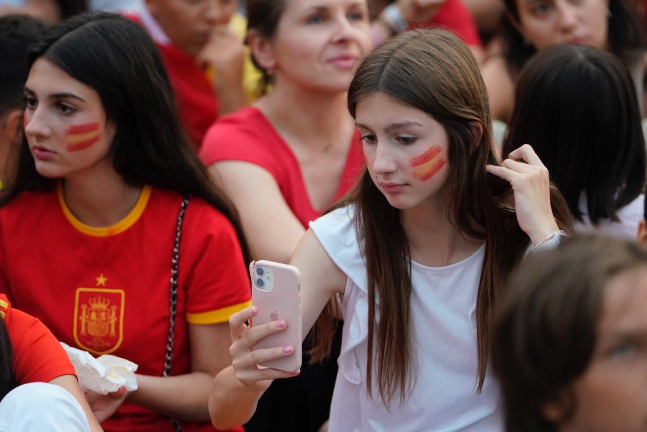 Las imágenes del ambiente para ver la final de la Eurocopa en Anoeta