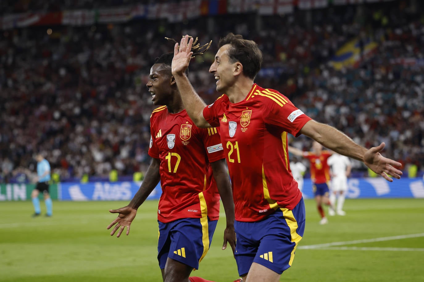 El histórico gol de Mikel Oyarzabal fotograma a fotograma