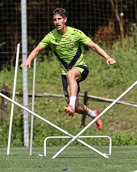 Aihen realiza un salto este miércoles en Zubieta