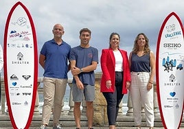 Organizadores y representantes de instituciones que apoyan el evento en la presentación del campeonato que organiza Aritz Aranburu.