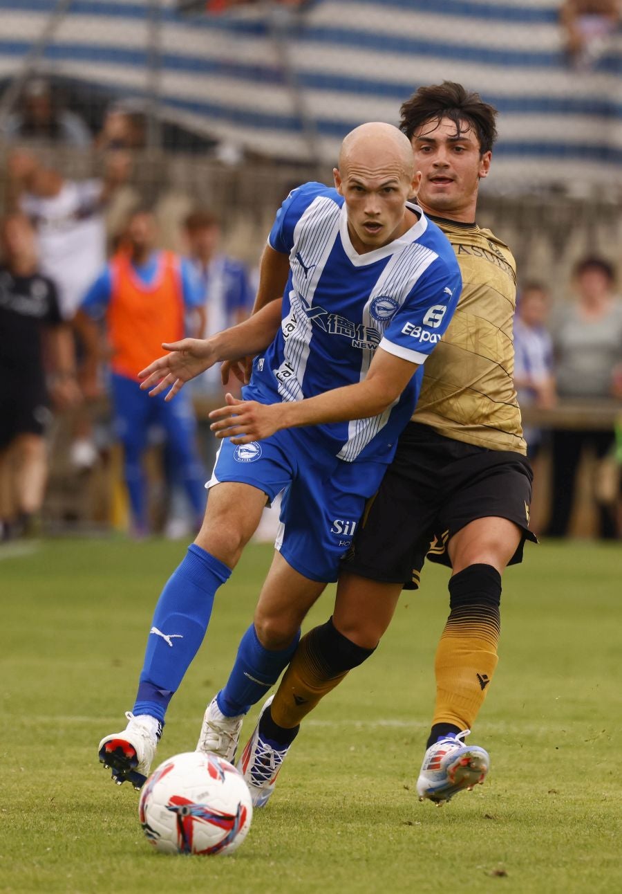 Galería de fotos del amistoso disputado entre Alavés y Real Sociedad en Laguardia