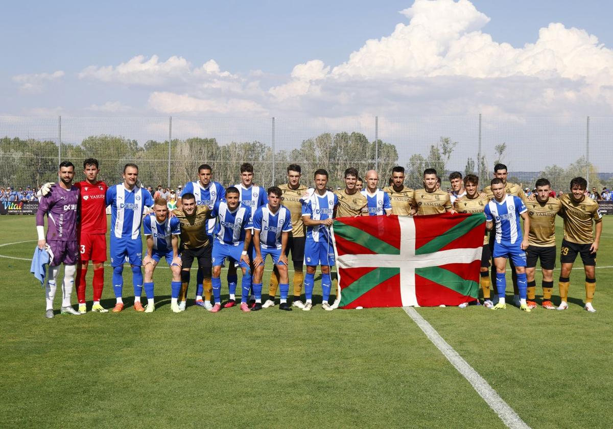 Galería de fotos del amistoso disputado entre Alavés y Real Sociedad en Laguardia