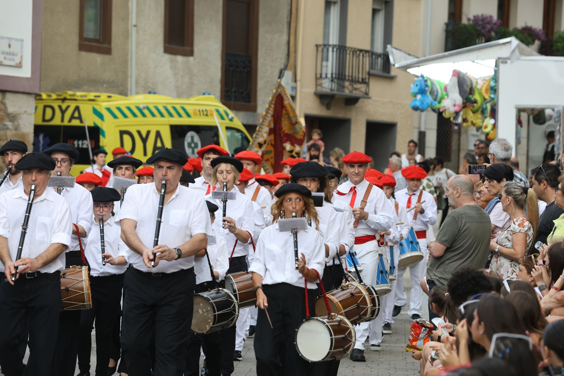 Antzuola celebra el Alarde del Moro