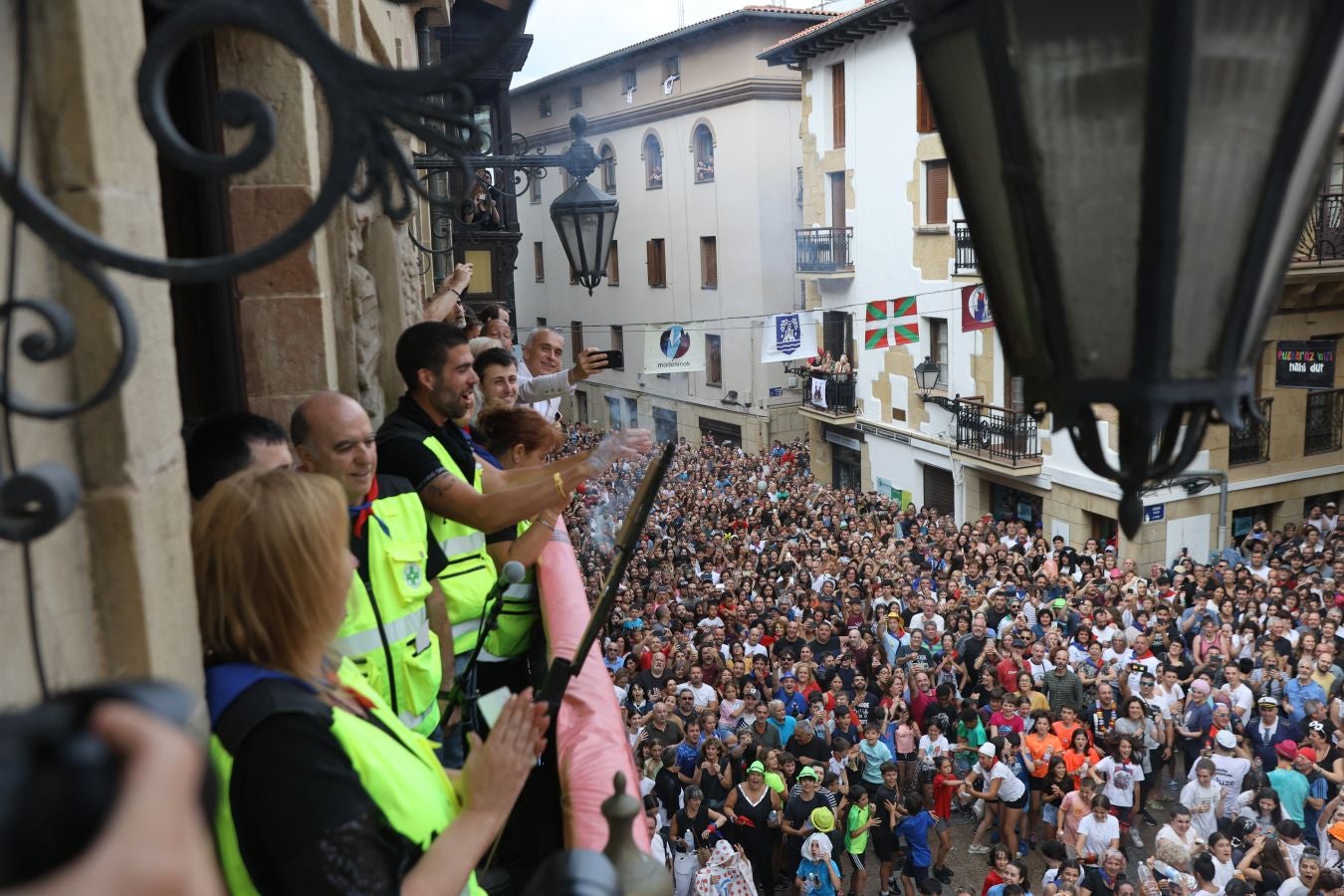 Errenteria da el txupinazo a sus Madalenas