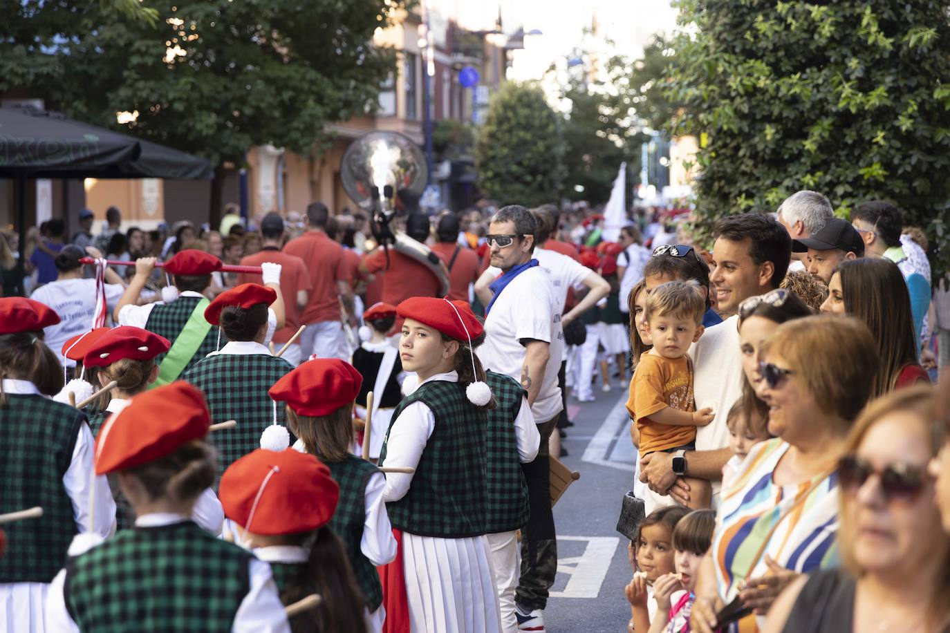 Danbor hotsak nagusi Madalenetan