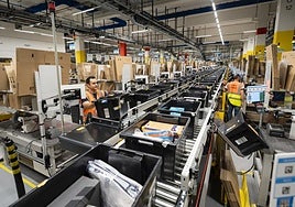 Almacen de logística de comercio digital.