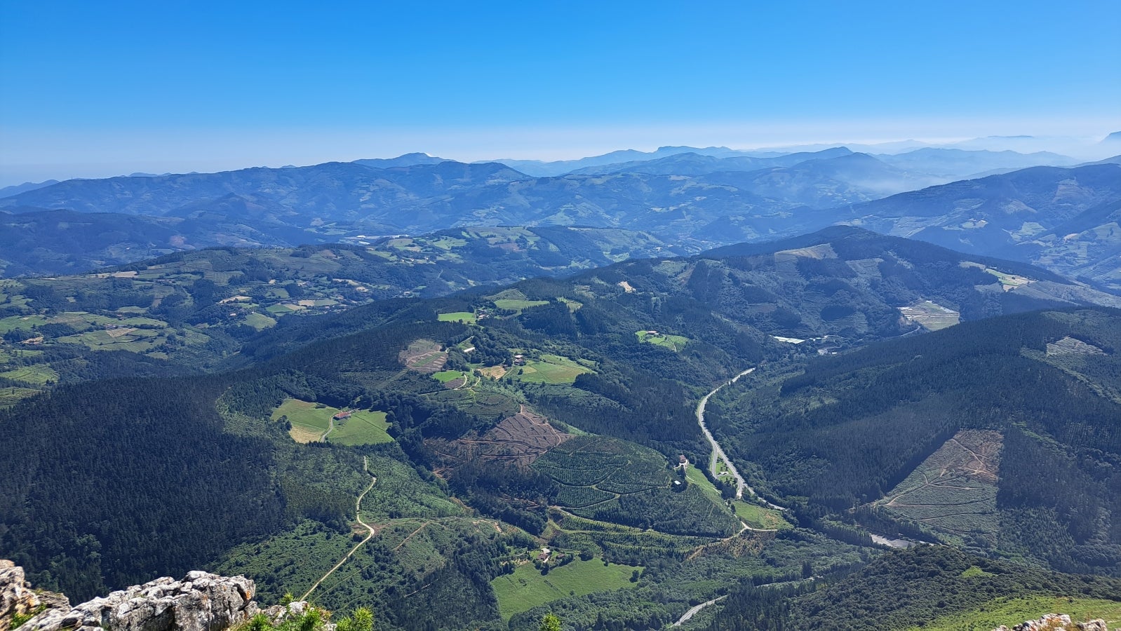 Udalatx, el gran escaparate de la muga