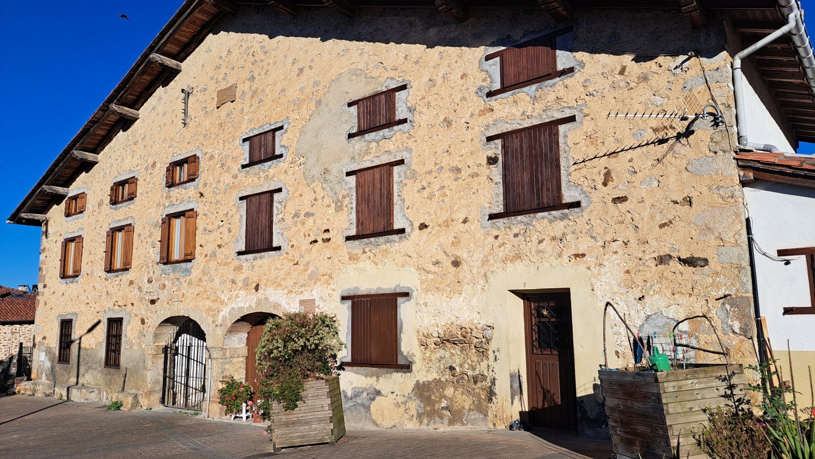 Udalatx, el gran escaparate de la muga