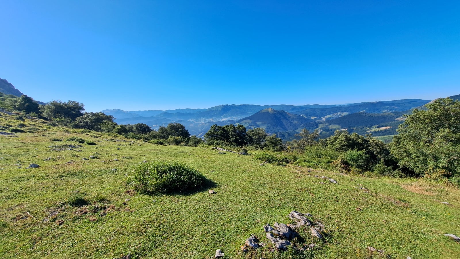 Udalatx, el gran escaparate de la muga