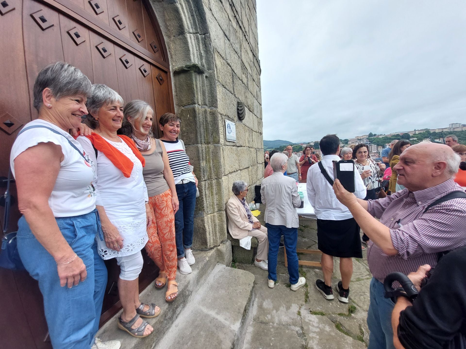 Las imágenes de la celebración de Santa Ana en Donibane