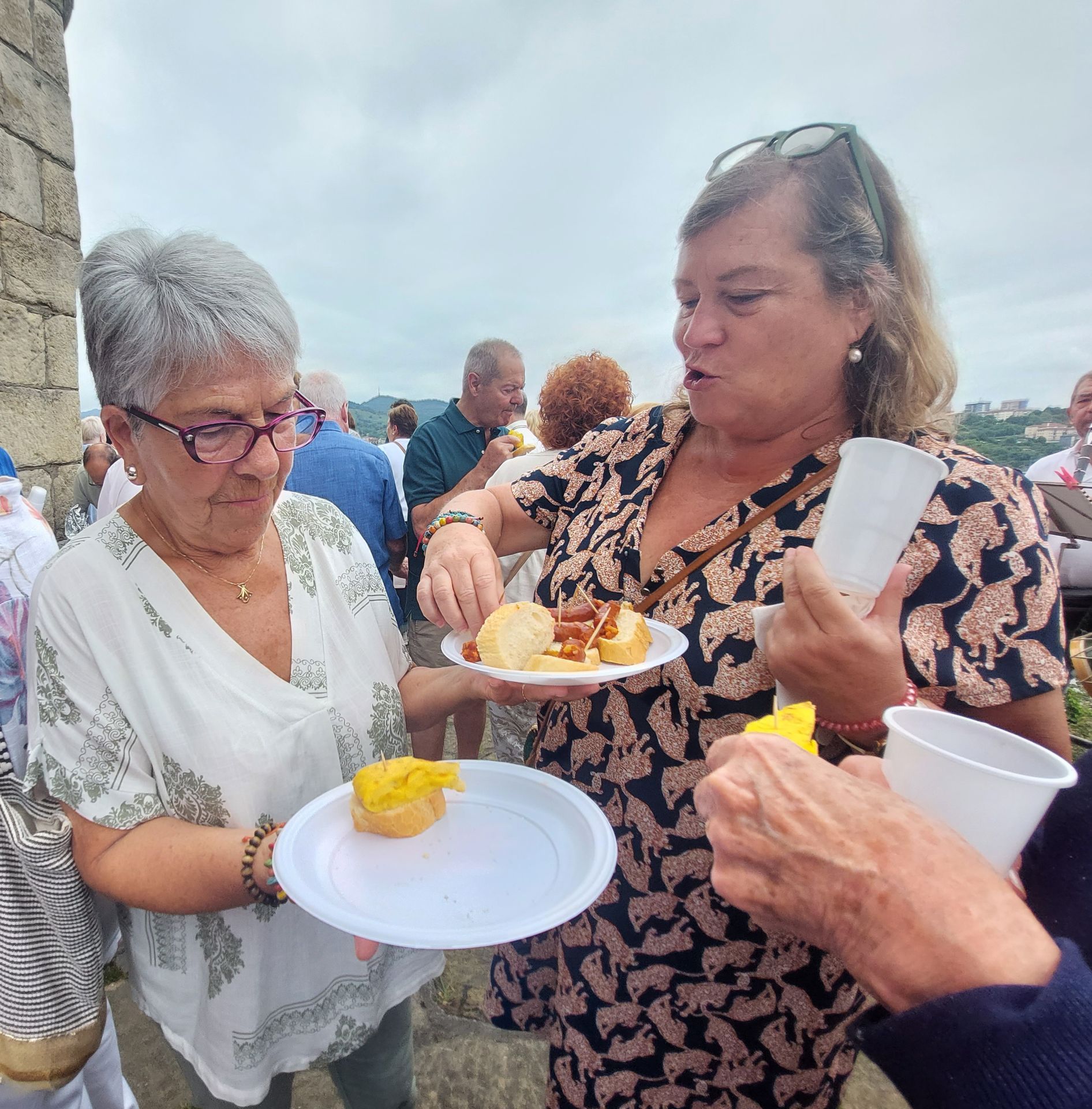 Las imágenes de la celebración de Santa Ana en Donibane
