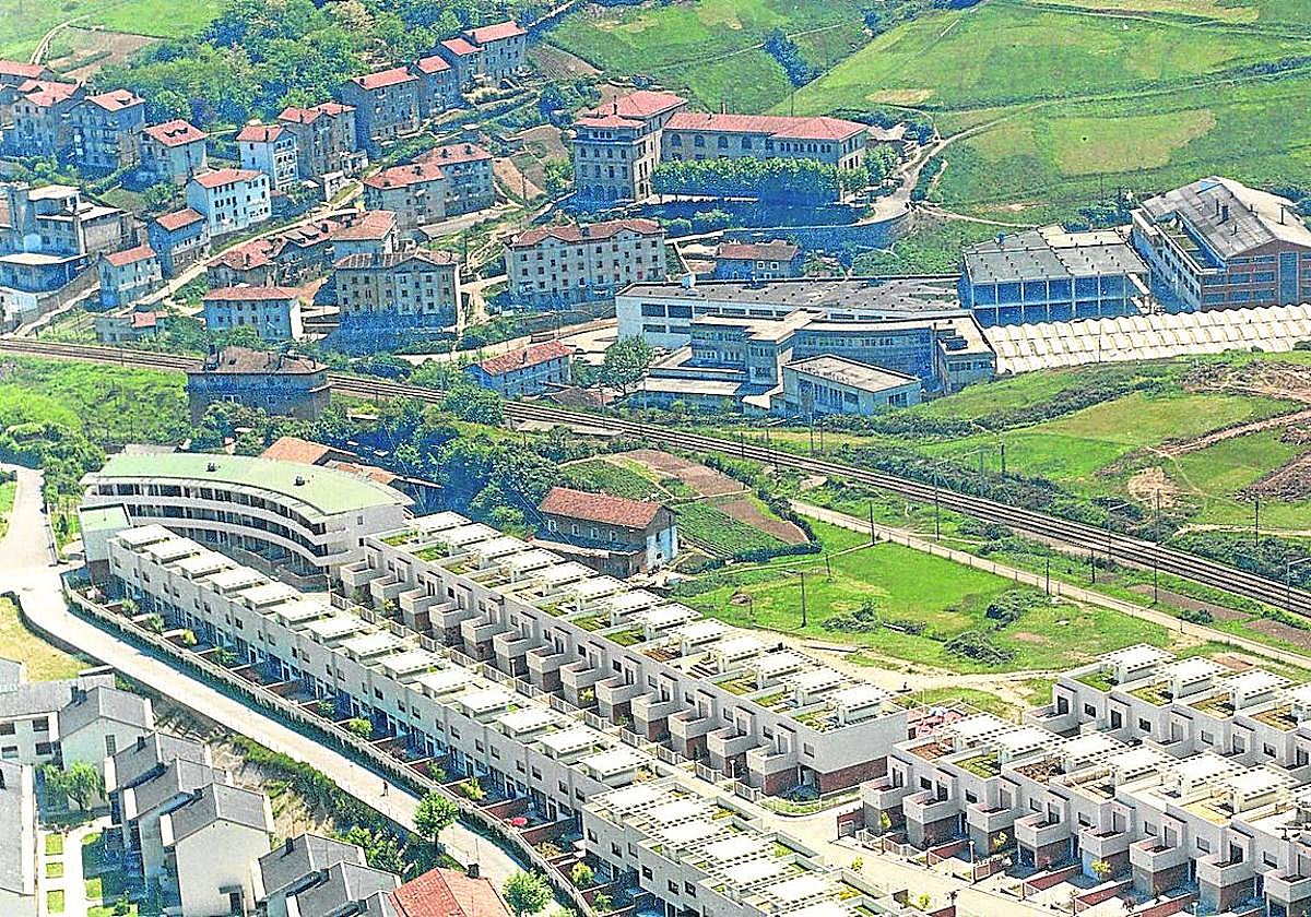 Imagen aérea del condominio de Montesol en 1968.