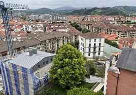 En Zarautz hay en la actualidad 212 pisos turísticos .