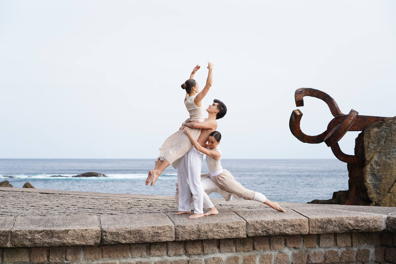 Un homenaje a Chillida abrirá la Quincena Musical