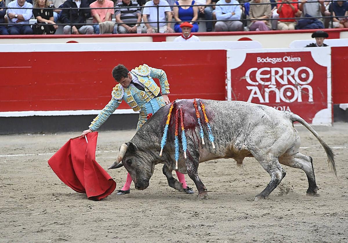 Triunfo de Daniel Luque ante una encastada corrida de Ana Romero