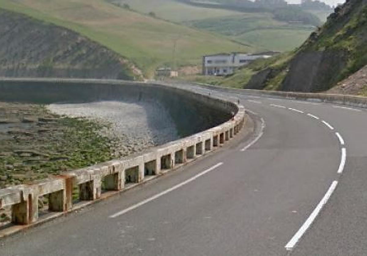 Un tramo de la N-634 en Zumaia.