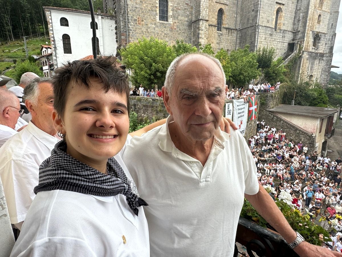 Txupinazo oficial a las fiestas de San Esteban en Bera