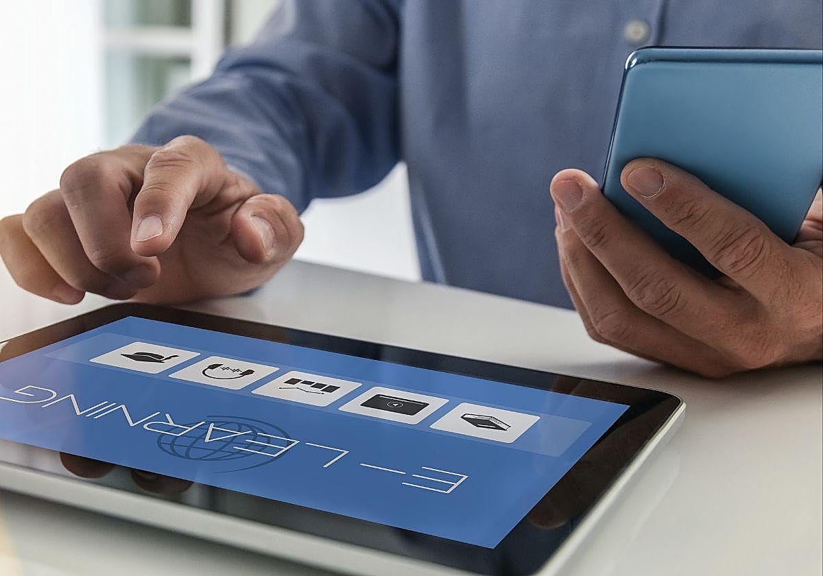 Una víctima de violencia de género descubre en su móvil una aplicación de rastreo instalada por su exmarido