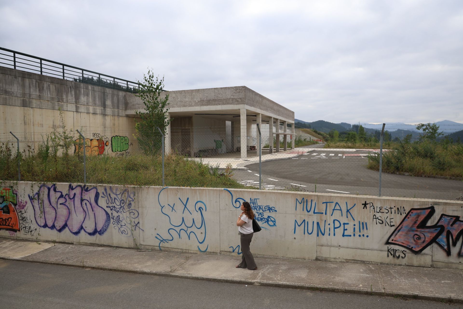 Las imágenes de la estación abandonada de Ezkio-Itsaso