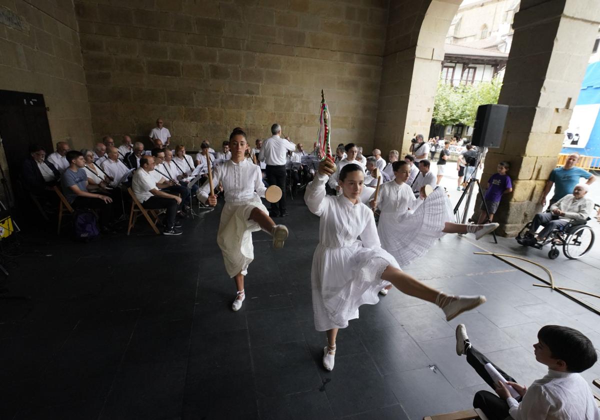 Buen ambiente en Xanistebanak, las fiestas patronales de Oiartzun