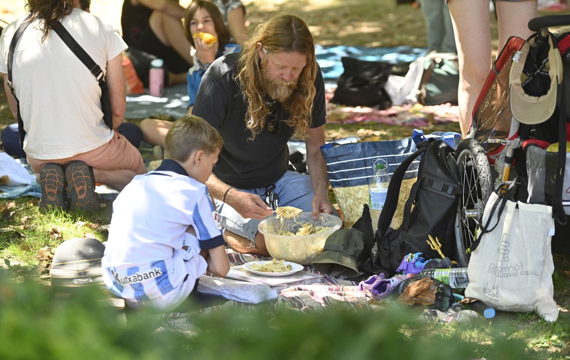 Buen ambiente en el arranque de Glad is the Day