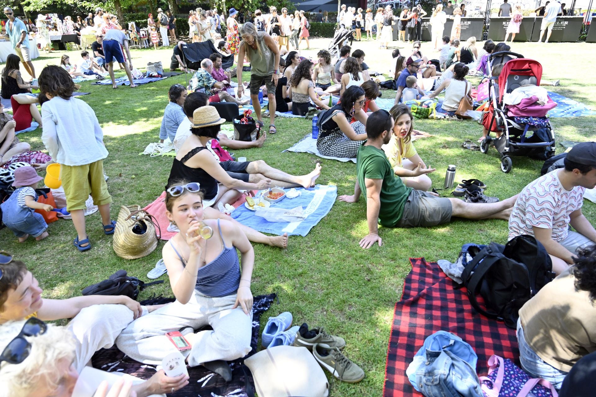 Buen ambiente en el arranque de Glad is the Day