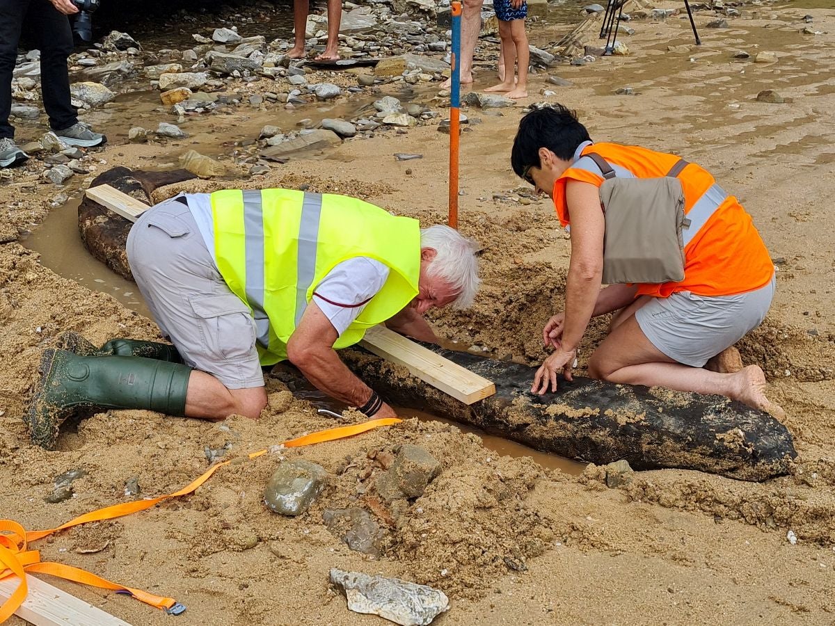 Un tesoro arqueológico al descubierto de los bañistas