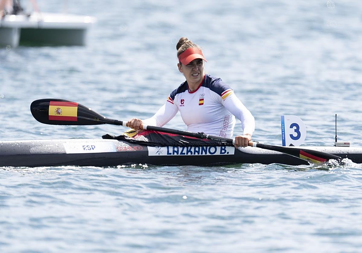 Begoña Lazkano, en los cuartos de final del K1 500 en los Juegos de París.