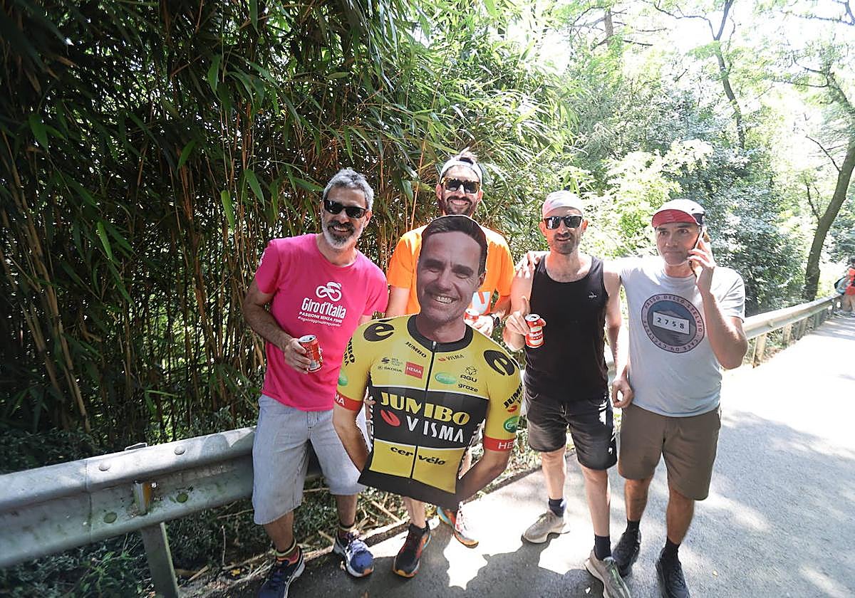 La afición vibra en el muro de Pillotegi