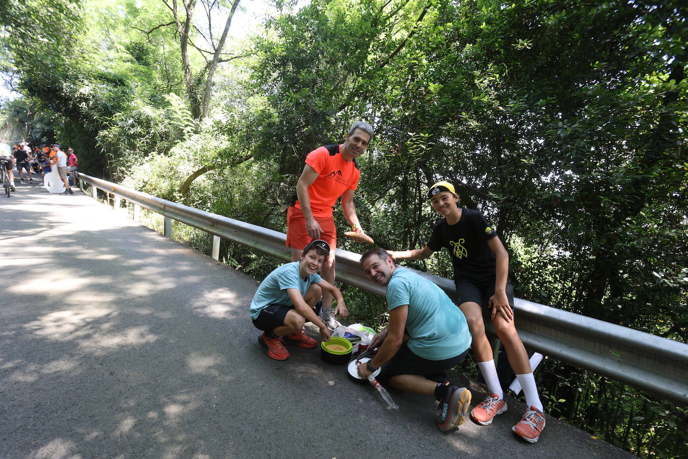 La afición vibra en el muro de Pillotegi