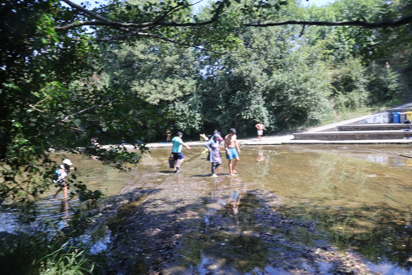 Los ríos, el mejor lugar para huir del calor en el interior