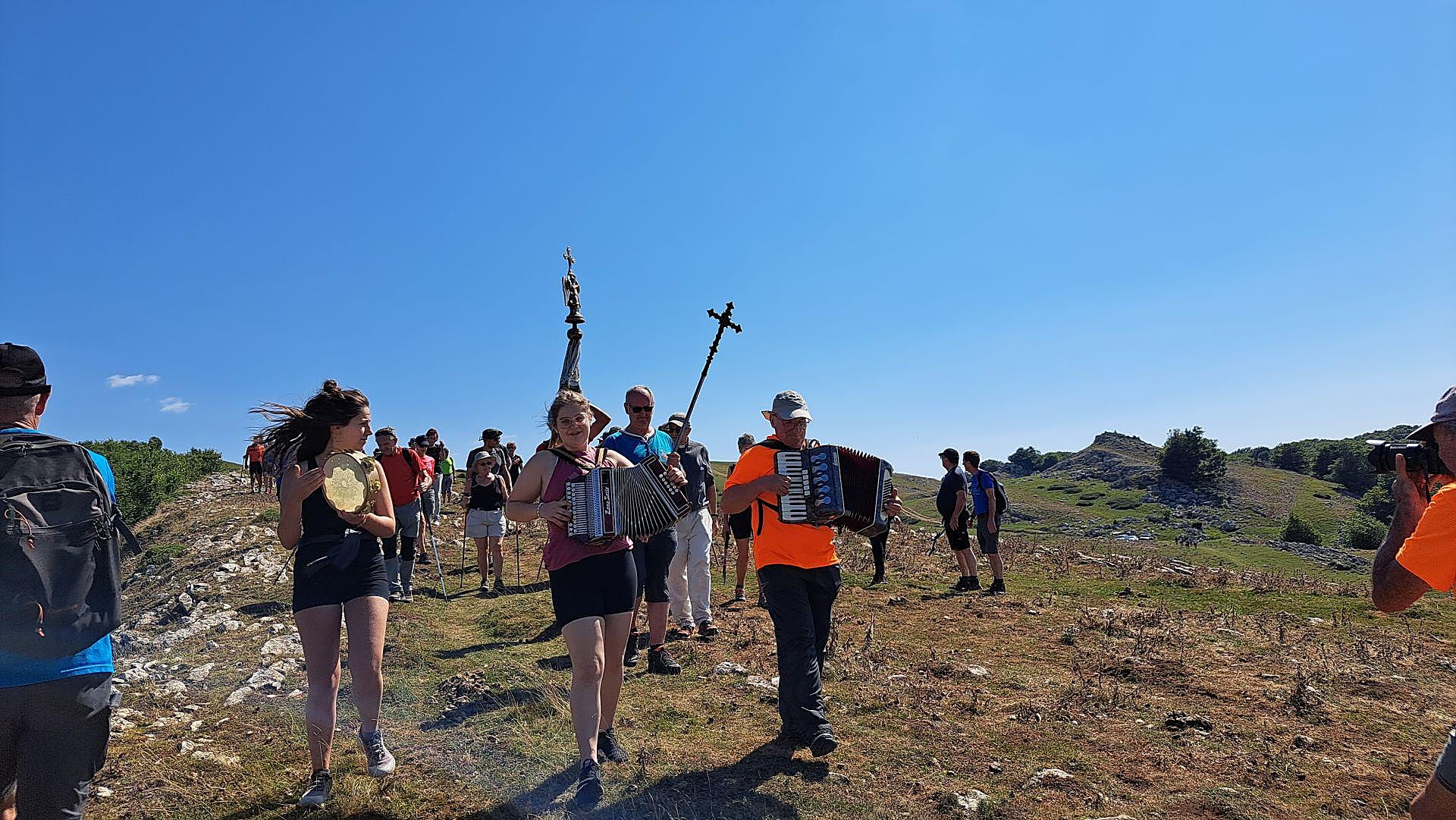 La visita de San Miguel a Igaratza, en imágenes