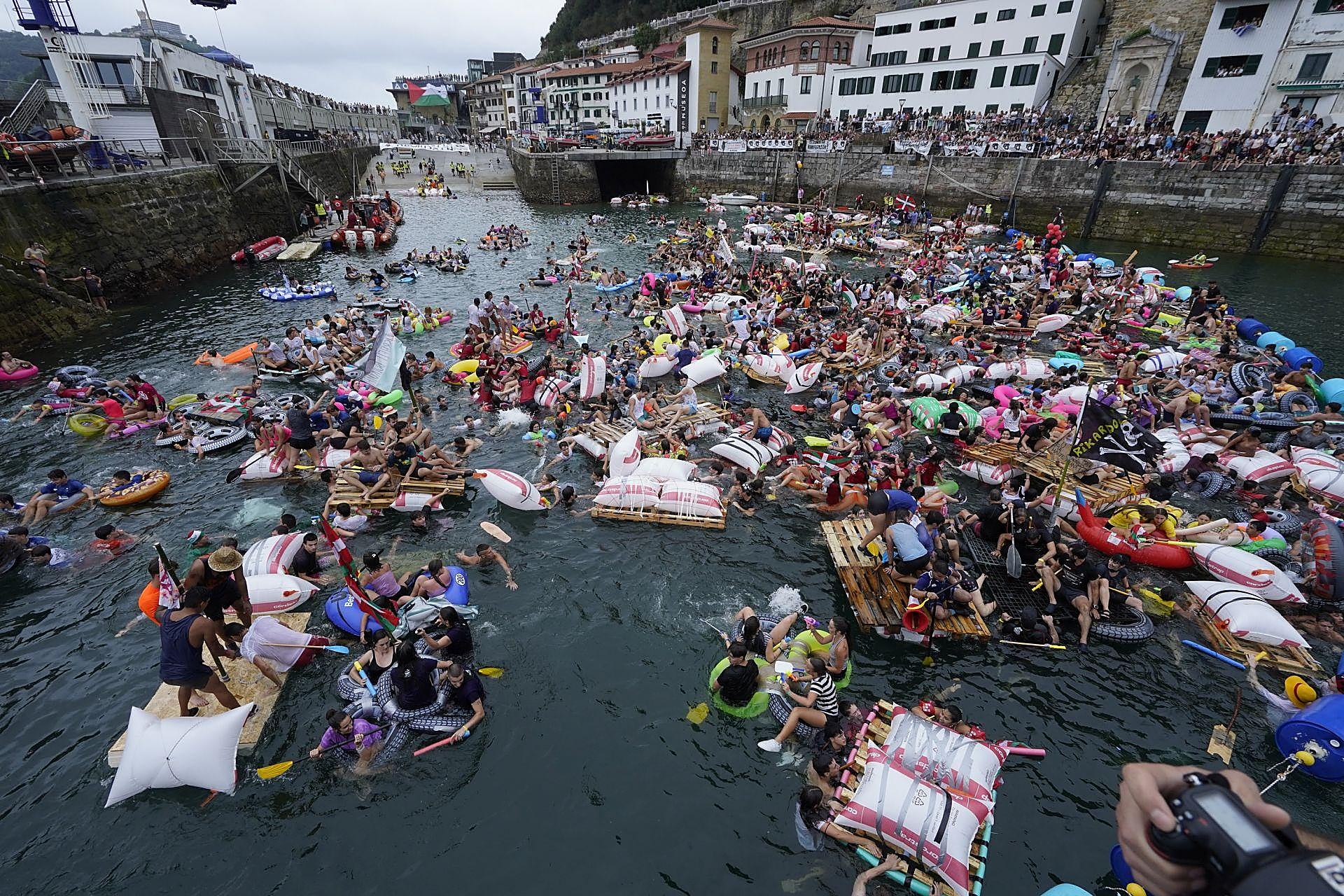 Las mejores imágenes del Abordaje Pirata