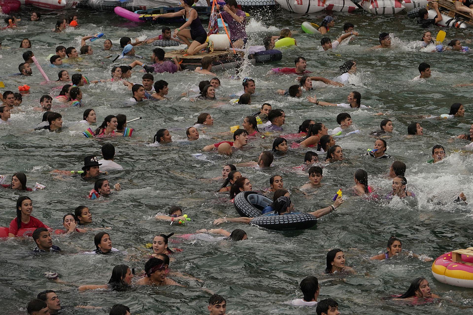 Las mejores imágenes del Abordaje Pirata