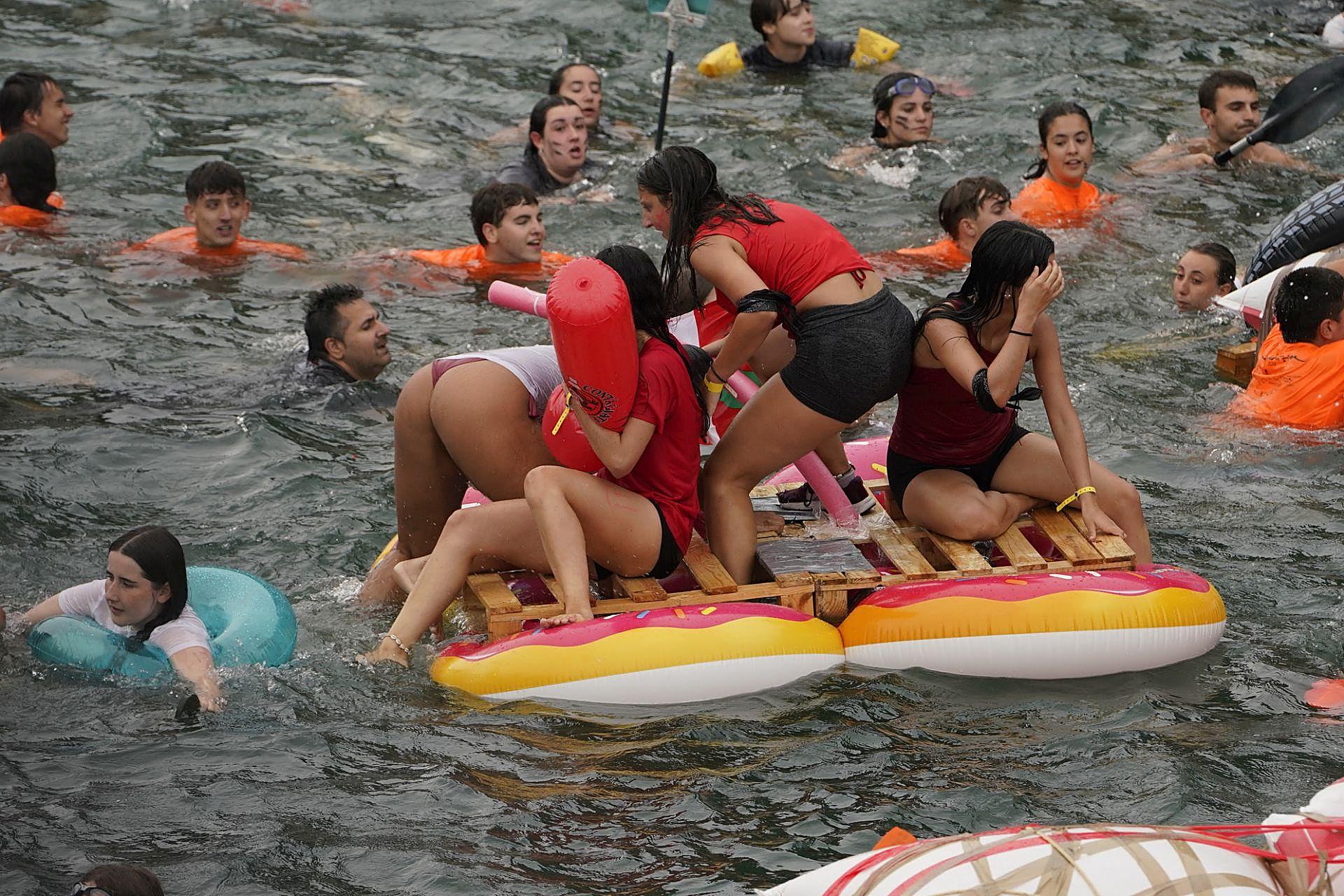 Las mejores imágenes del Abordaje Pirata