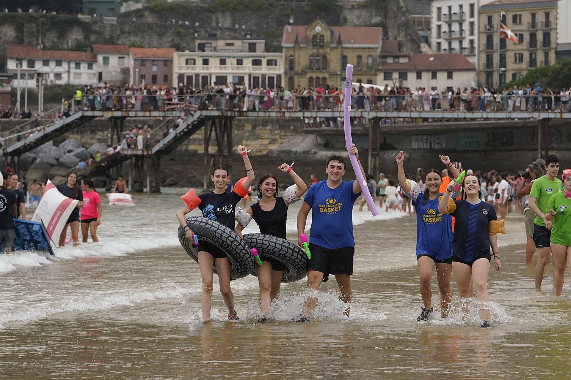 Las mejores imágenes del Abordaje Pirata