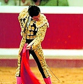 La tradicional corrida del Día de la Virgen