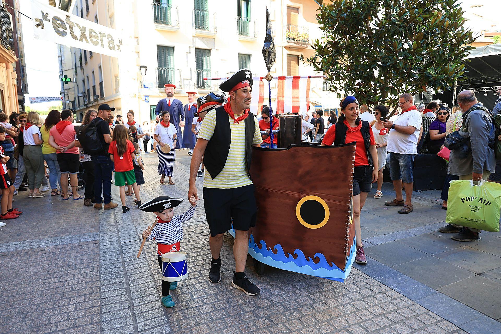 Deba celebra los Sanrokes por todo lo alto