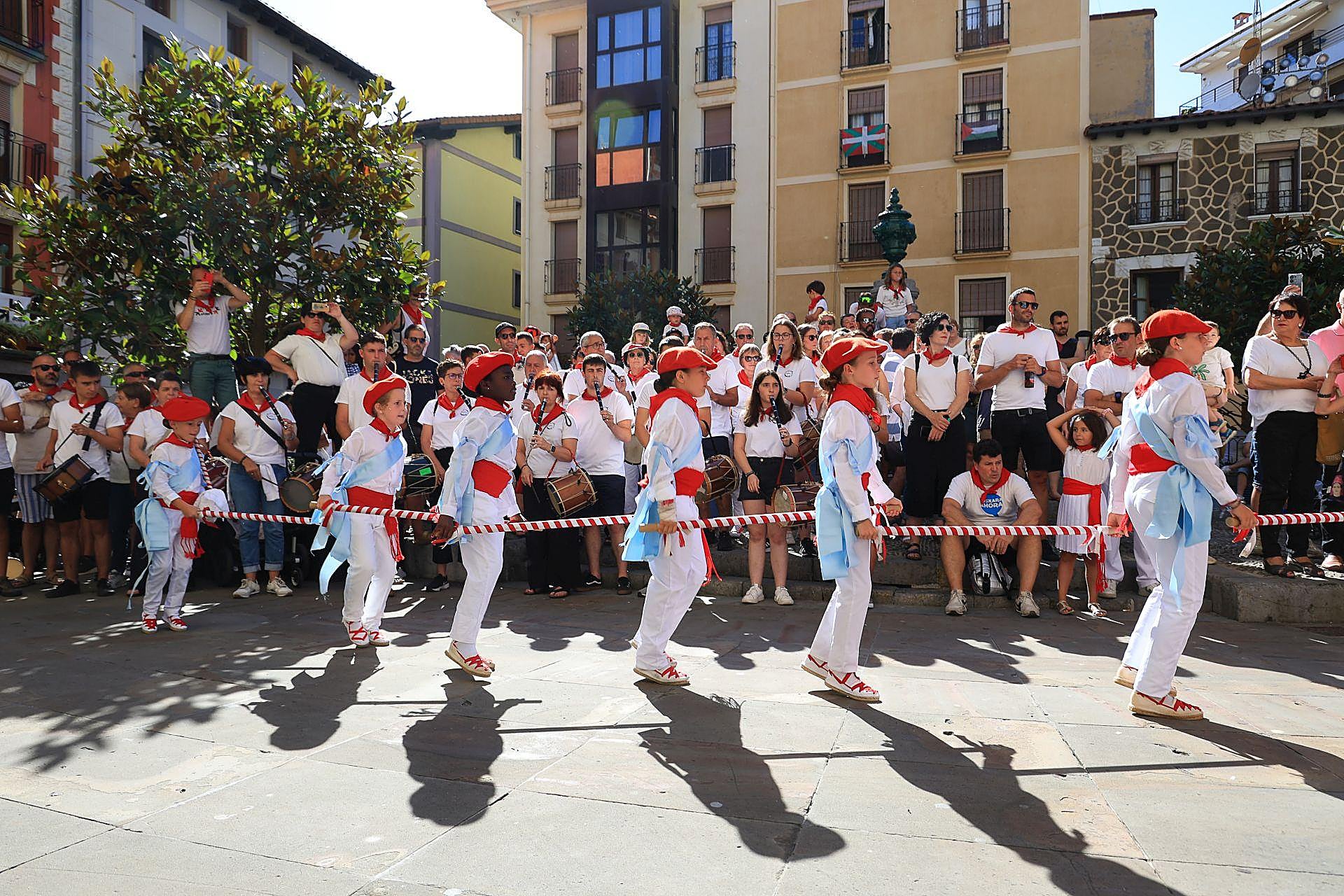 Deba celebra los Sanrokes por todo lo alto