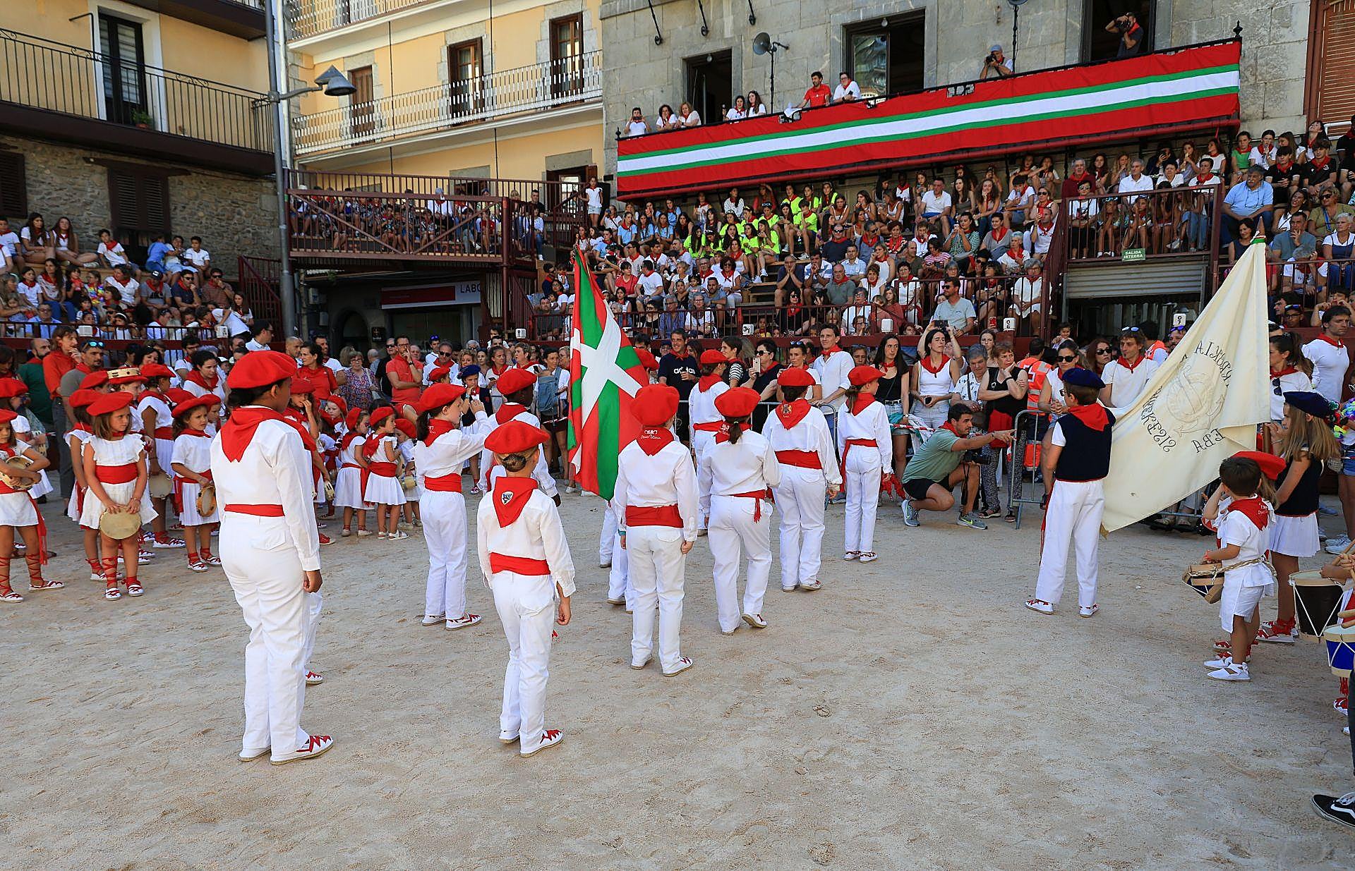Deba celebra los Sanrokes por todo lo alto