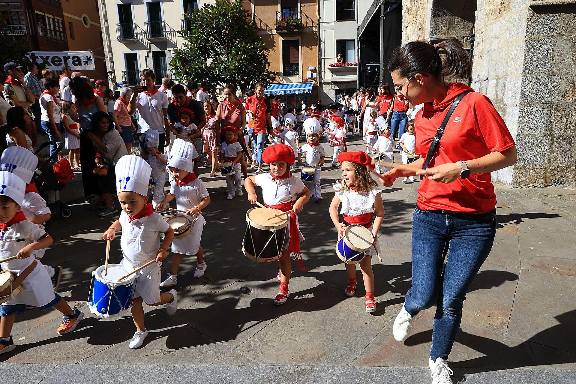 Deba celebra los Sanrokes por todo lo alto