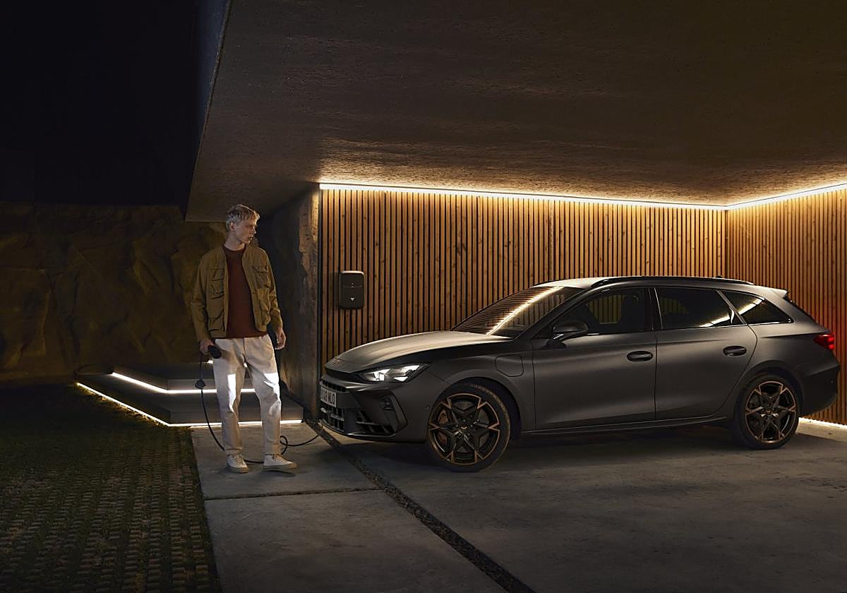 Cada vez son más las ventajas de Cupra en sus modelos electrificados.