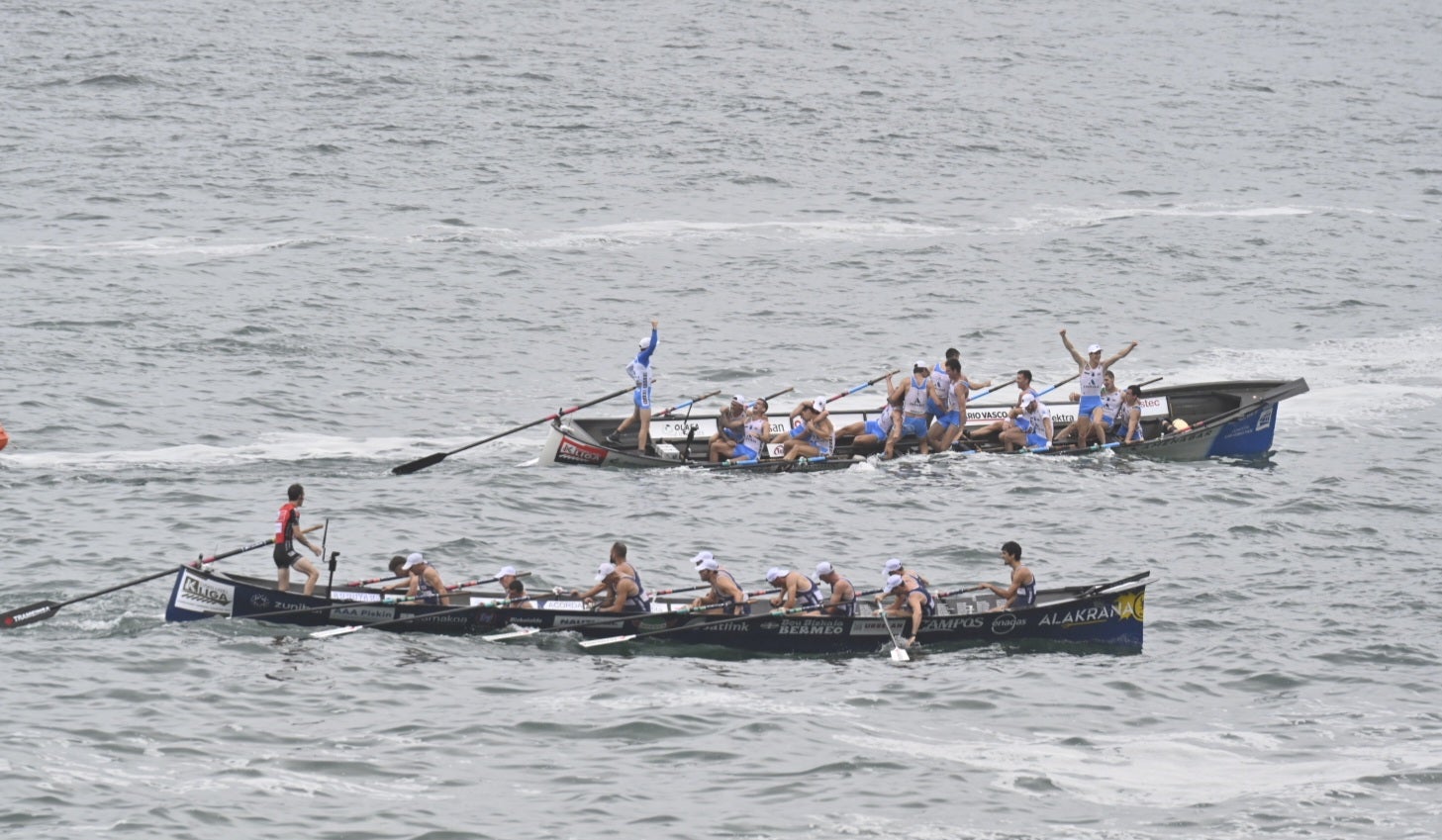 Remontada e ikurriña para Donostiarra en Zarautz