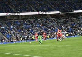 Zubimendi, después de rechazar la oferta del Liverpool, jugó la segunda parte y marcó el único tanto realista.