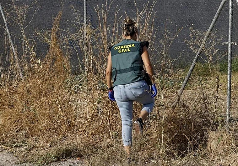Encuentran un cuchillo en Mocejón a 30 metros de la vivienda del presunto asesino del niño de 11 años