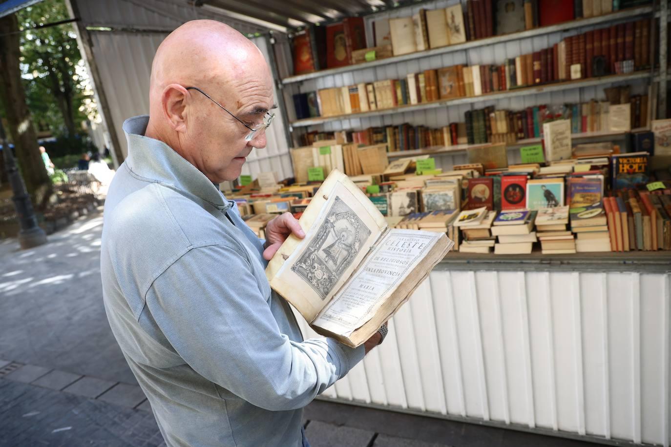 La feria del Libro Antiguo y de Ocasión, en imágenes