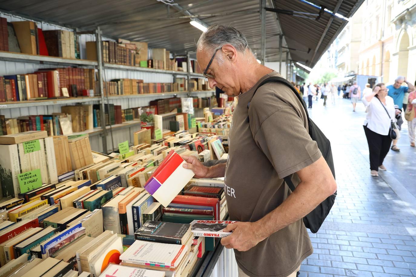 La feria del Libro Antiguo y de Ocasión, en imágenes