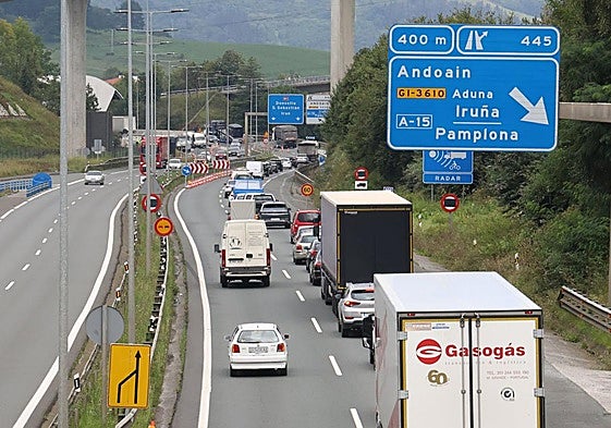 Este sábado conluyen las obras en el puente de Sorabilla .
