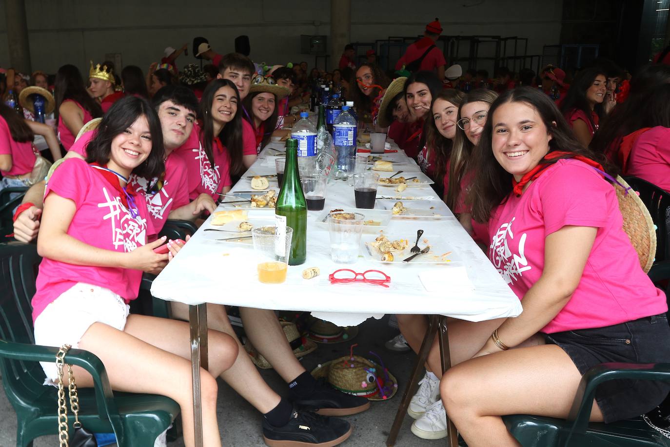 Las mejores imágenes del Día de la Adolescencia y la Juventud de las fiestas de San Bartolomé