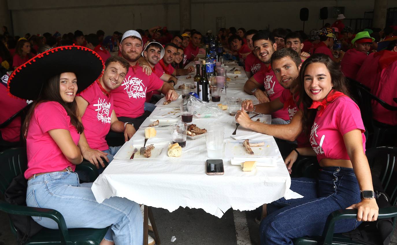 Las mejores imágenes del Día de la Adolescencia y la Juventud de las fiestas de San Bartolomé